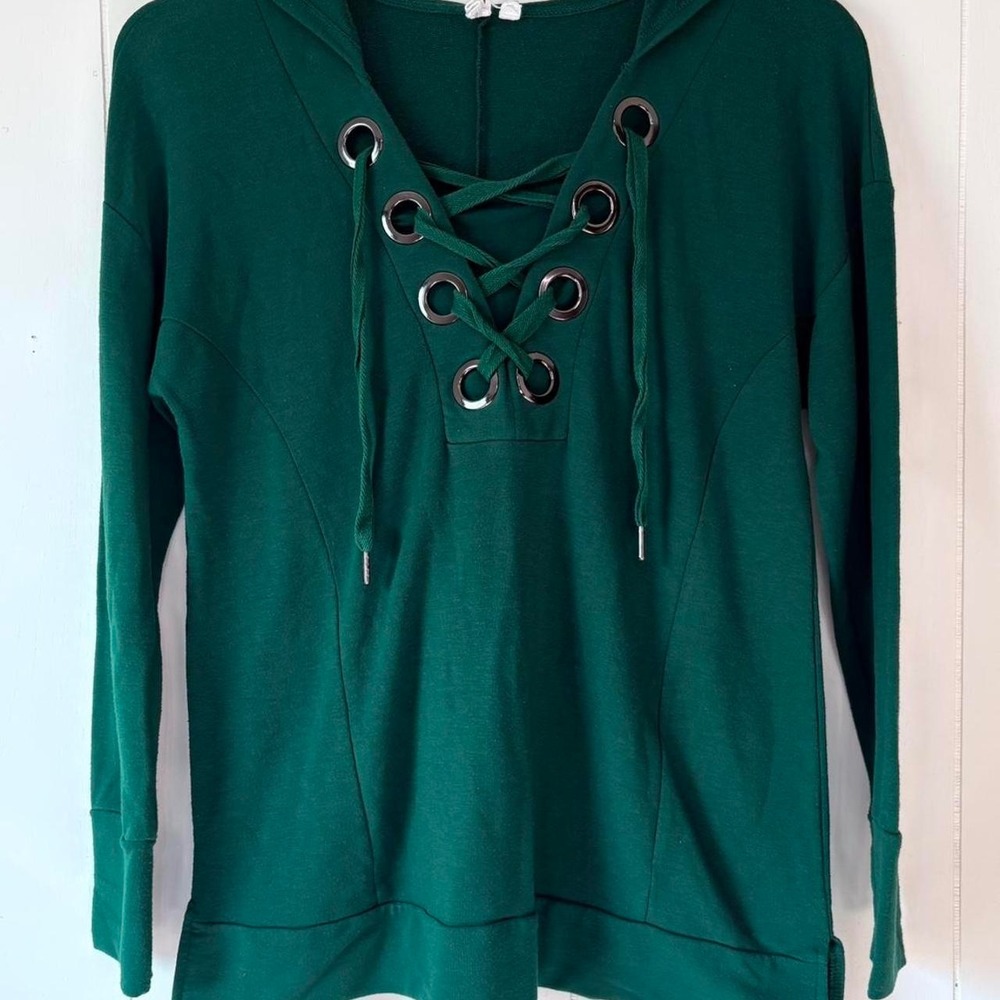 Cable & Gauge Green Lace Up Hoodie Top Medium Goth Y2K Casual